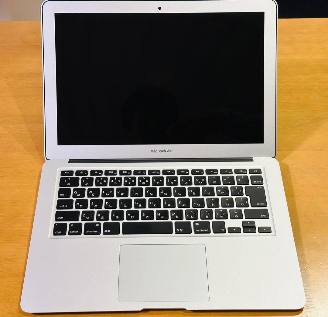 MacBook Air 13インチ 2017 128GB 箱、付属品、おまけ付き