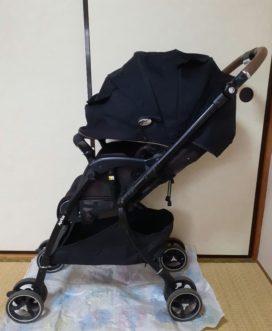 値下げ不可アップリカラクーナビッテクッション　ベビーカー2135147