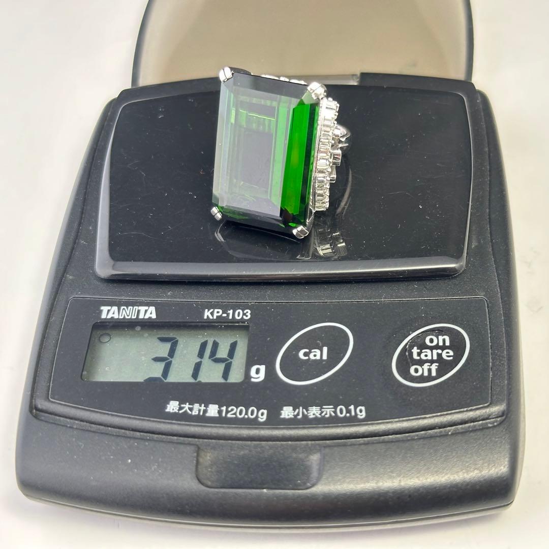 pt900．トルマリン(ダイヤモンド入り)指輪(未使用)N o.1312.