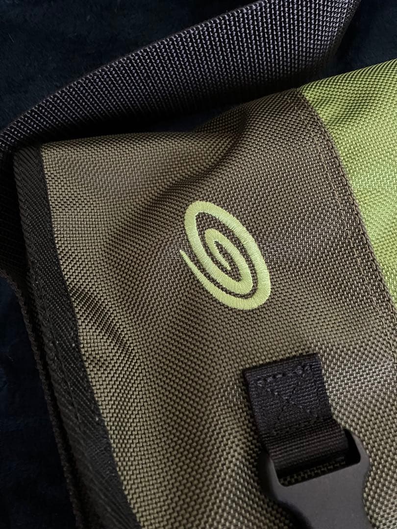 【新品】TIMBUK2 メッセンジャーバッグ Sサイズ 旧ロゴ タグ付 緑