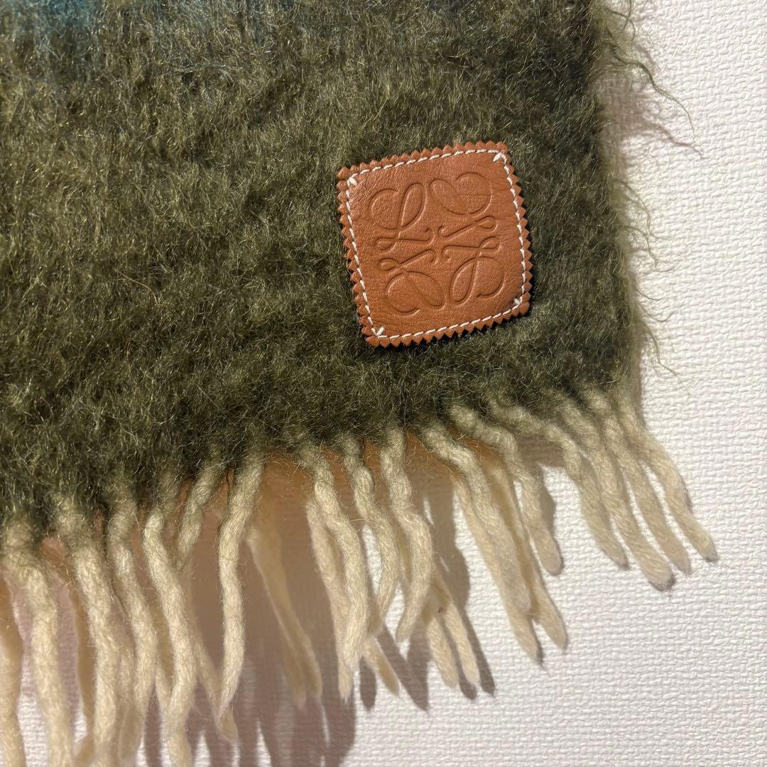 LOEWE マルチカラー マフラー