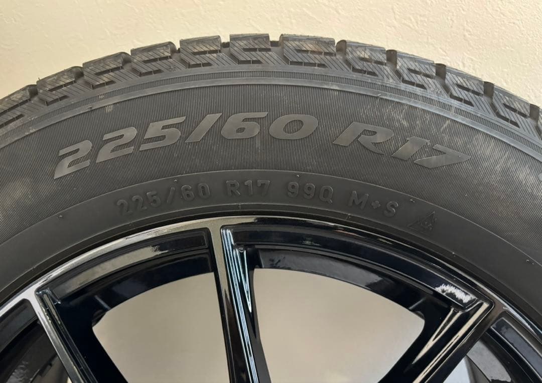 【美品/SUBARU】XV / フォレスター黒ホイール冬タイヤセット4本