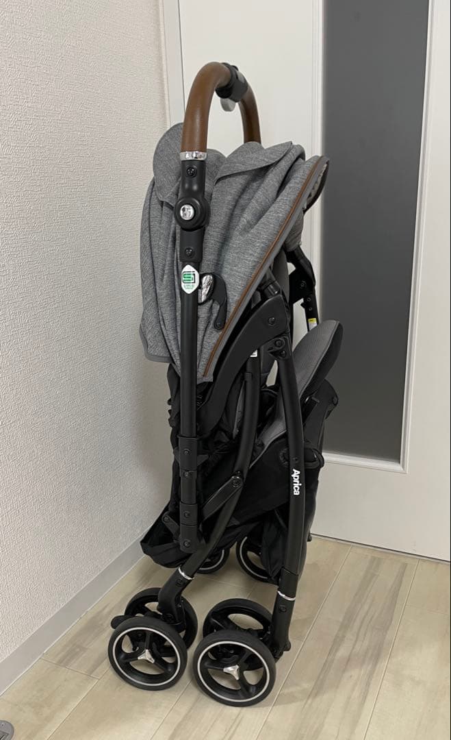 アップリカベビーカー　ラクーナ　ビッテ　クッション