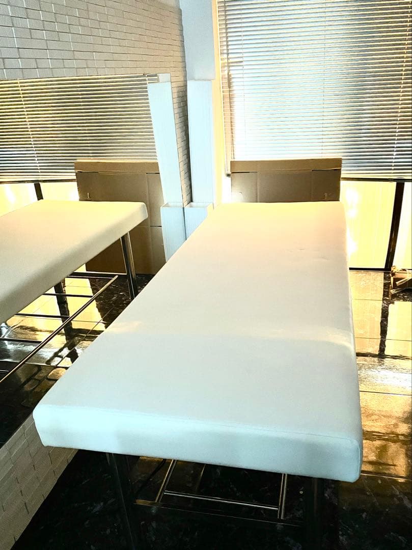未使用　渋谷区　引取り価格　エステ　ベッド　整体　脱毛