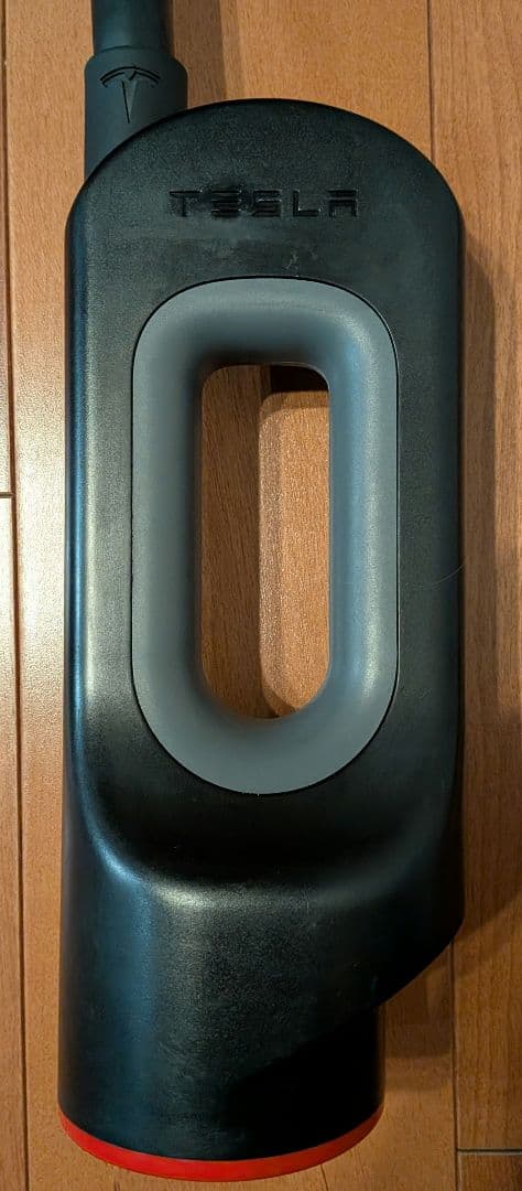 Tesla テスラ Chademo チャデモアダプター　ケース付き