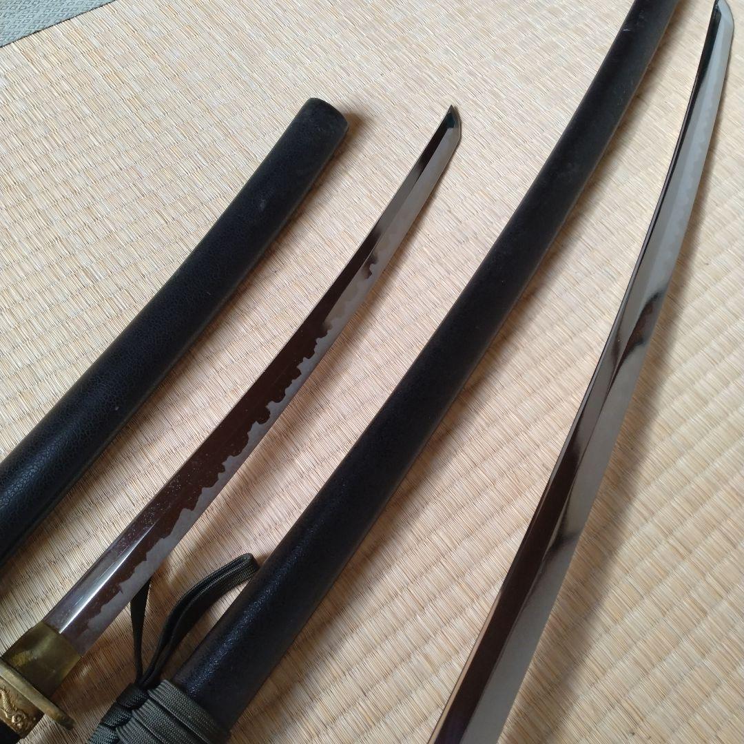 【大小】模造刀 模擬刀 2本 武具 置物 演劇 コスプレ 鍔 黒鞘