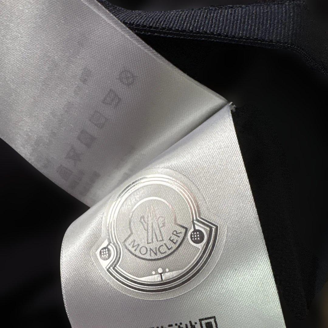 お値下げ✨大人もOK⭐️MONCLER ブラック ノースリーブワンピース・14A