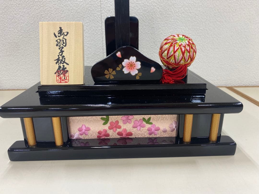 羽子板　アクリルケース８号・コンパクトサイズ間口約２４×奥行約１８×高さ約４０㎝