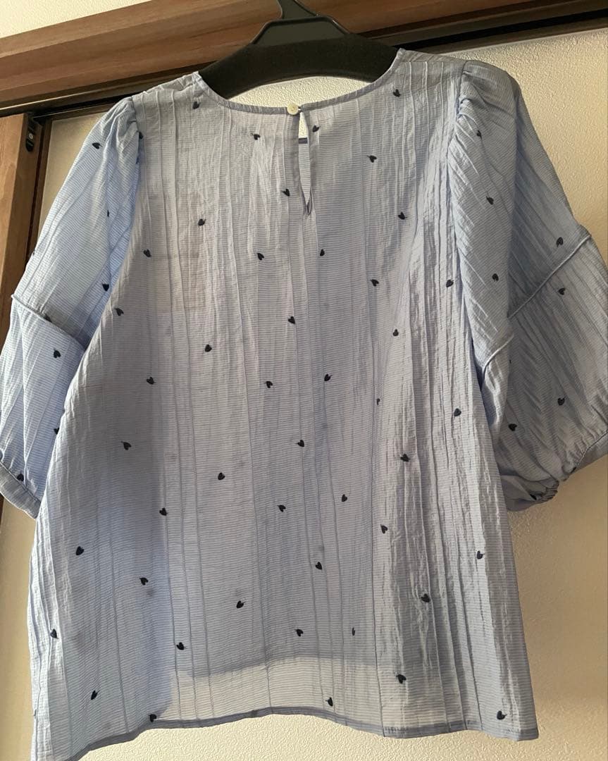 ＜EMMEL REFINES＞EM ハートシシュウ 5SL ブラウス　新品未使用