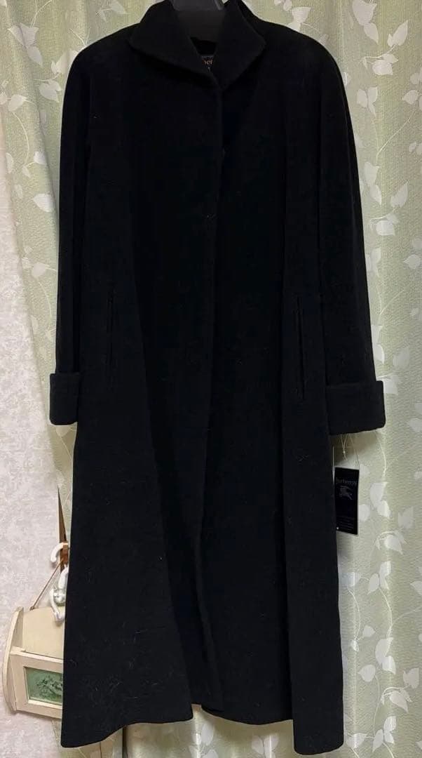Burberry 黒 ロングコート　7AR アンゴラ、羊毛　未使用