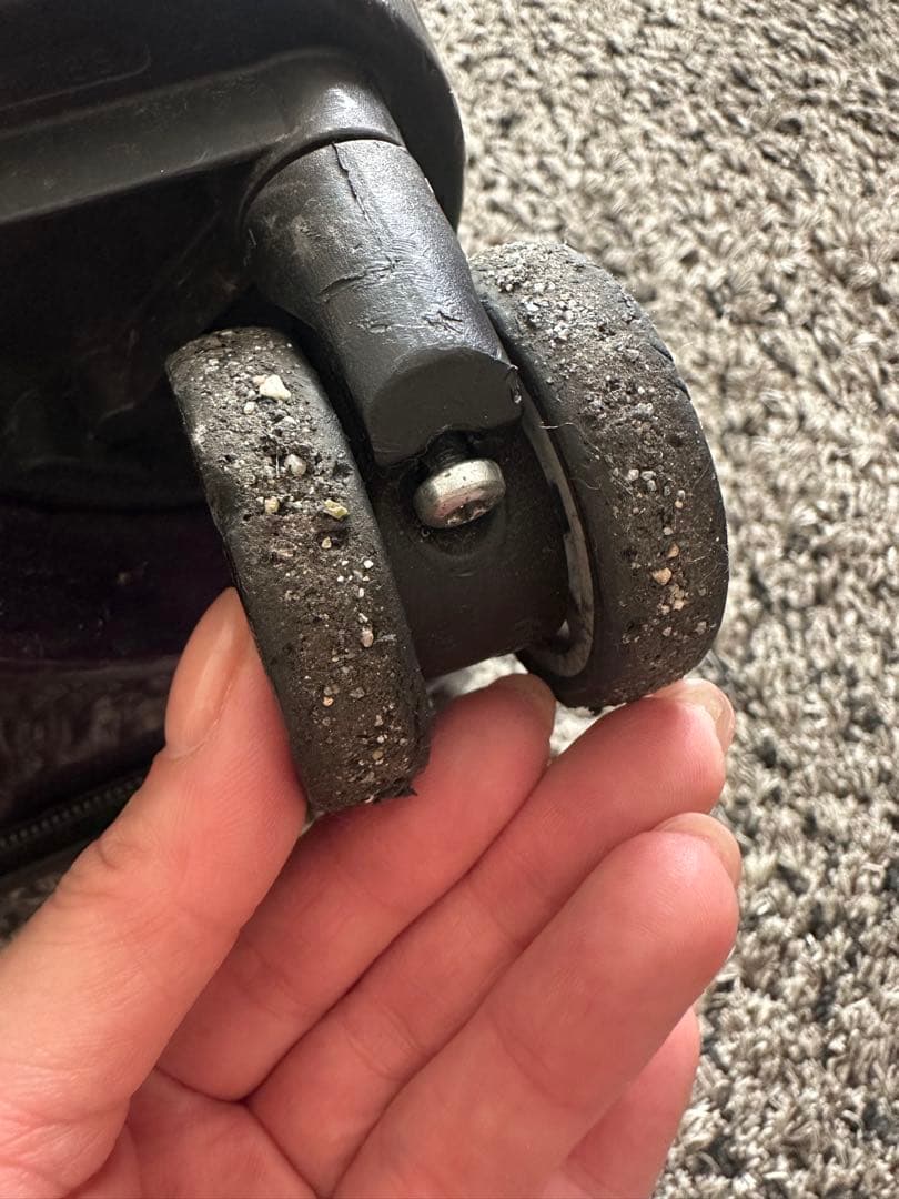 リモワ　エアーサルサ　パープル 難あり の為値下げ交渉あれば頑張ります！