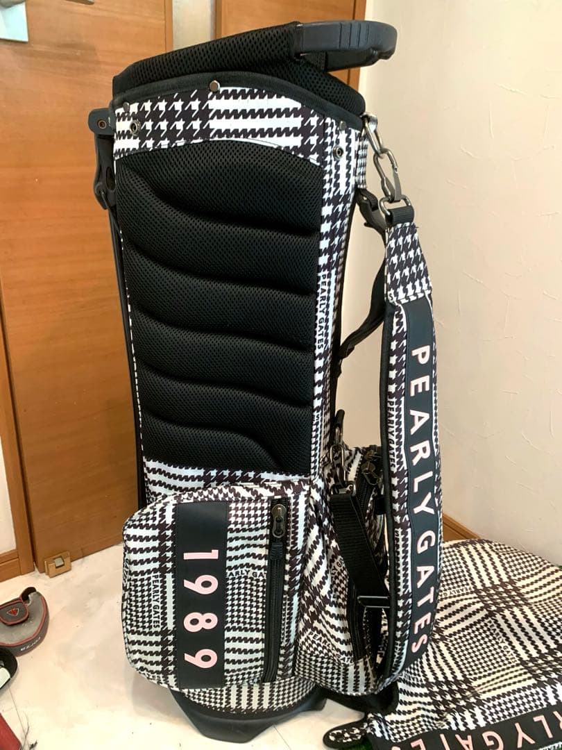 希少　正規品　完売　パーリーゲイツ　スタンド　キャディバッグ　ヘッドカバーセット