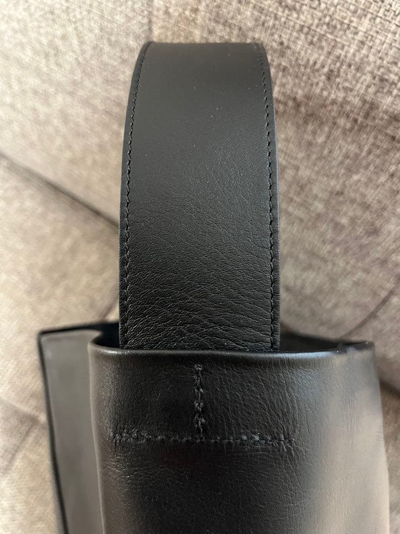 ITTI トートバッグ MARY BUCKET SHOULDER MM