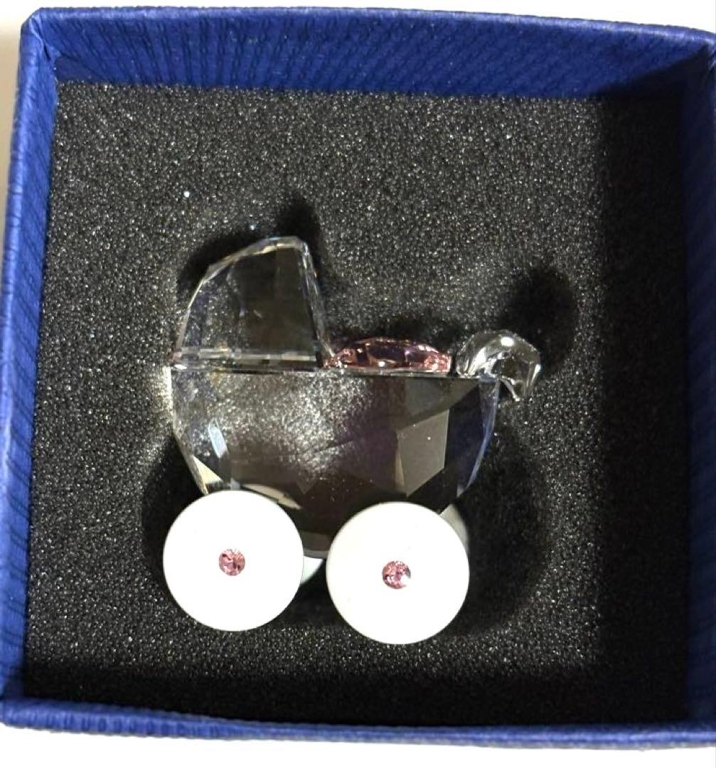 スワロフスキー　乳母車