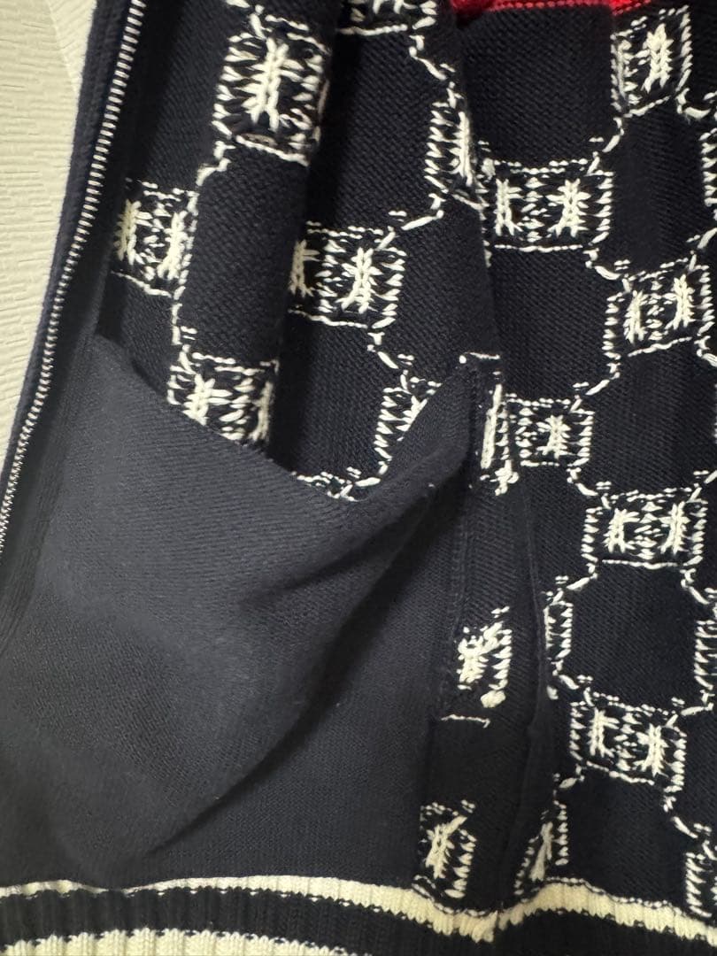 最安値　GUCCI ストライプ ジップアップカーディガン　Sサイズ