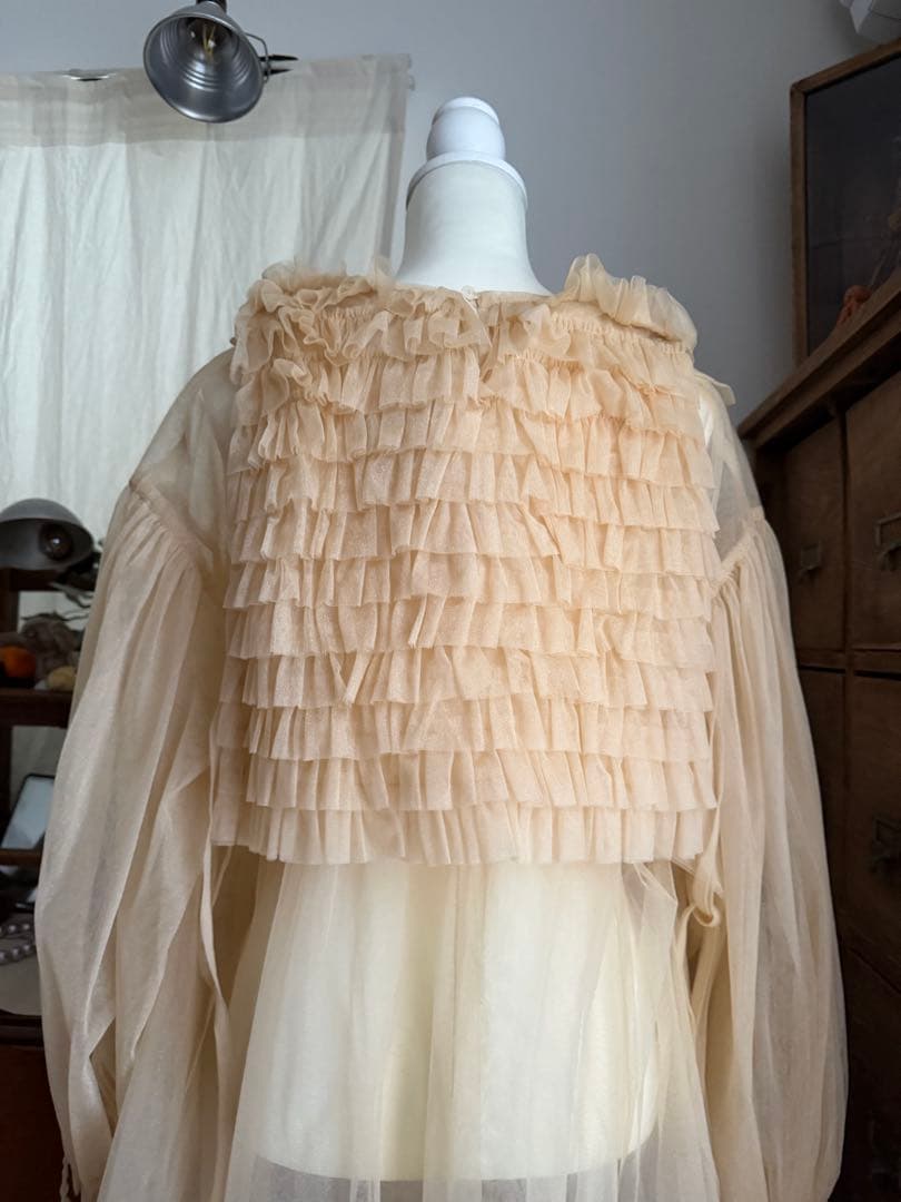 CAROLINA GLASER ワンピース　ベスト付き チュールトレンチコート