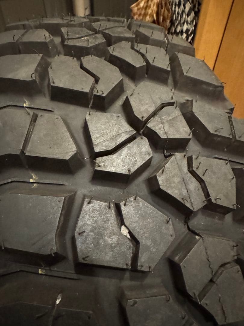 【新車外し】BFグッドリッチ LT255/75R17 KM2 4本