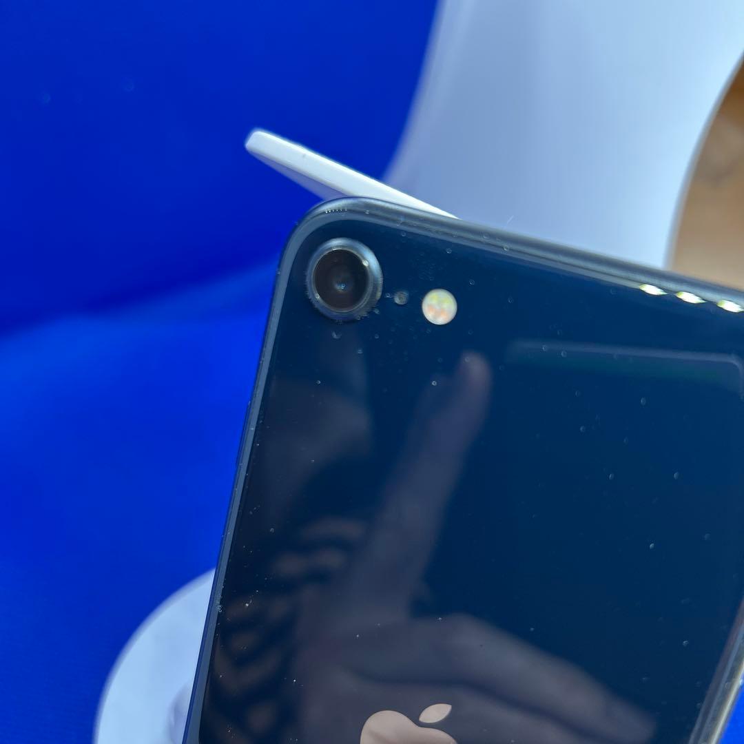 iPhone se(第3世代) 64GB ミッドナイト