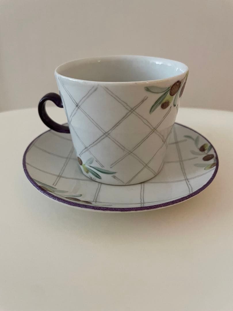 阿部慎太朗　オリーブ柄 カップ&ソーサー