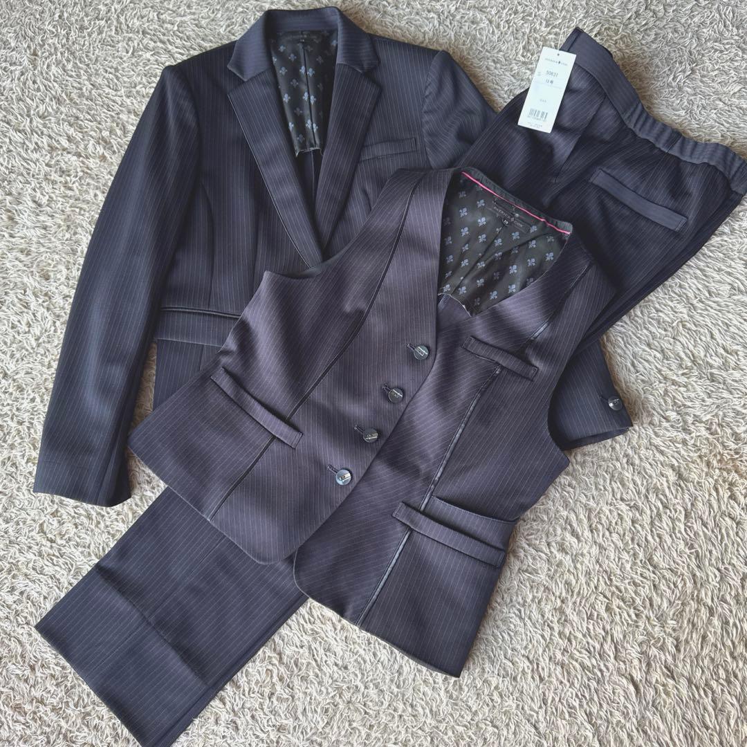 ✨新品✨パトリックコックス　パンツスーツ　スリーピース　ネイビー　ストライプ