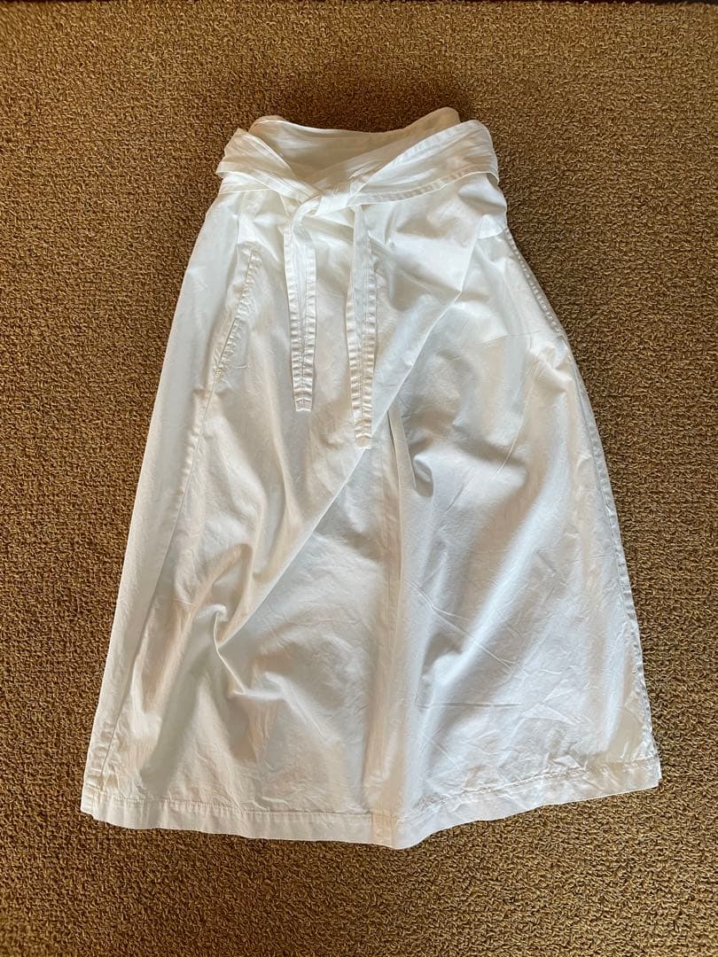 COSMIC WONDERラップスカート ホワイト