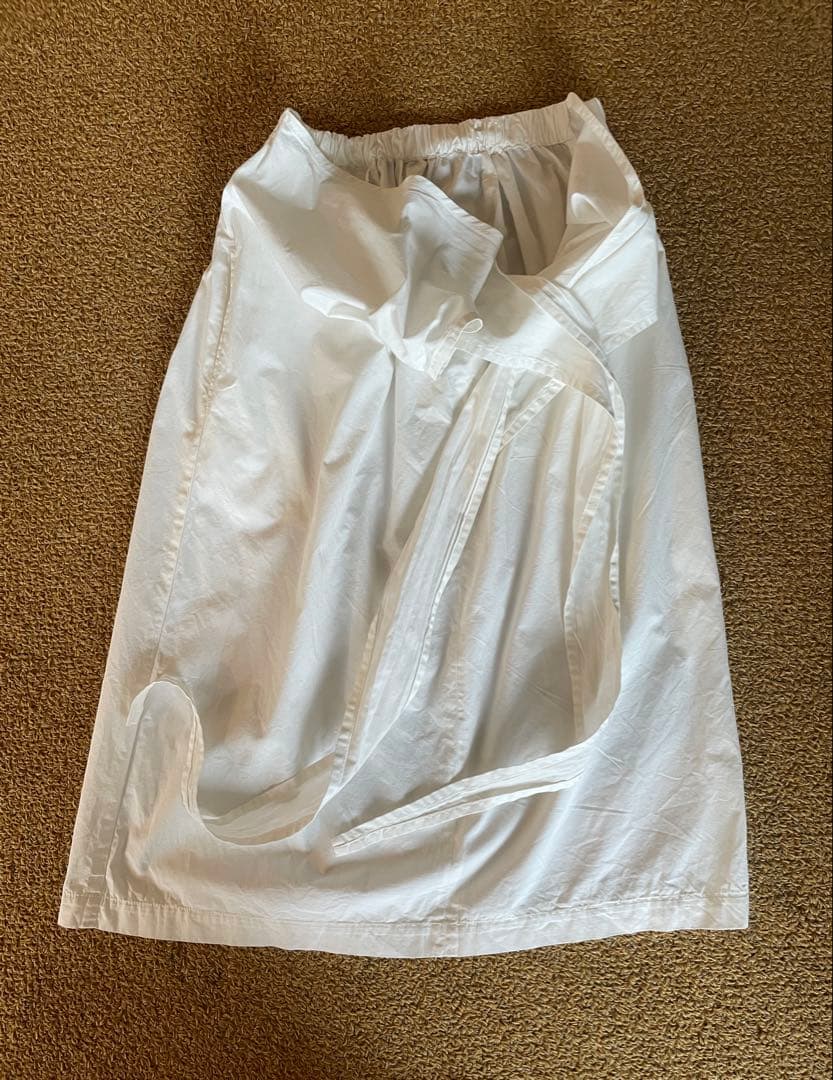 COSMIC WONDERラップスカート ホワイト