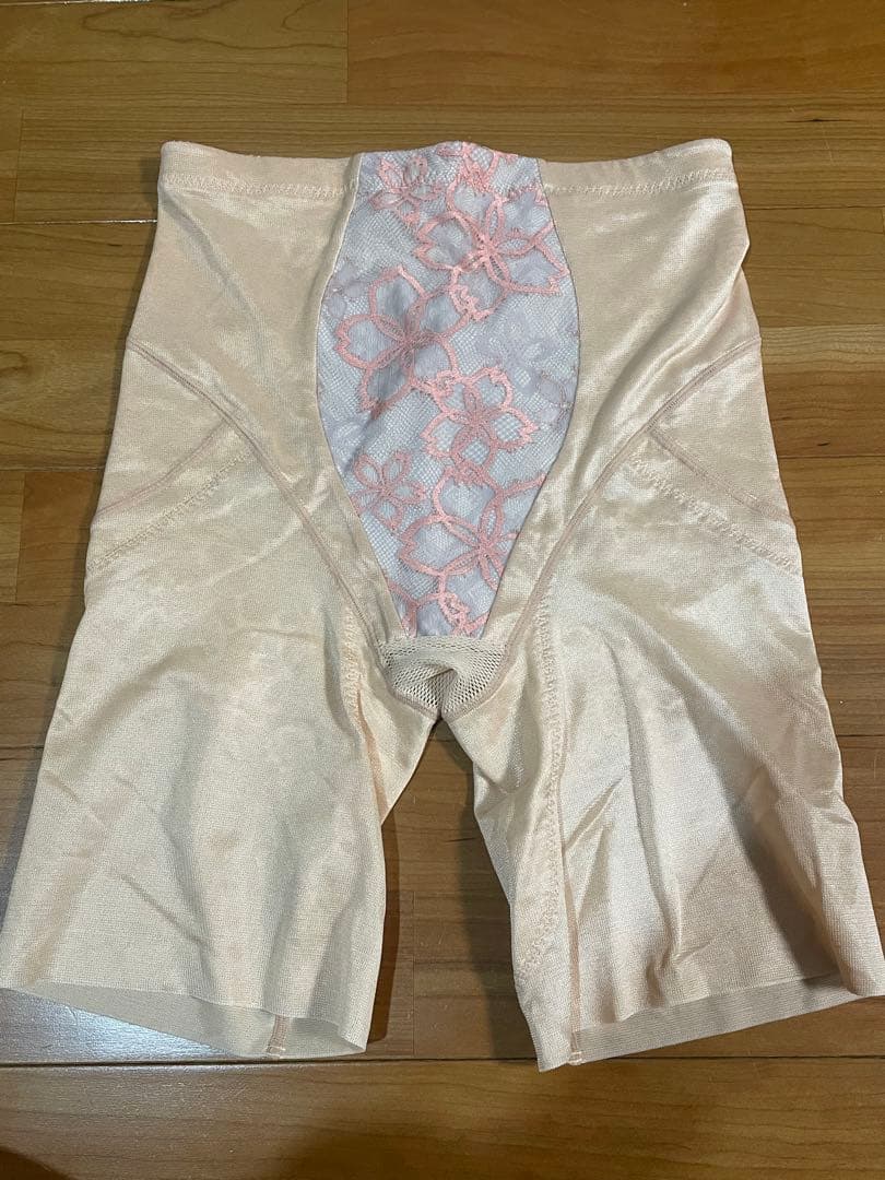 sakitama アヴァンセ ロングガードル コモンベージュ EL 2枚