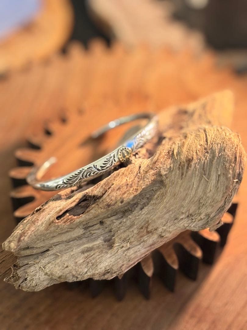 silver dollar craft バングル