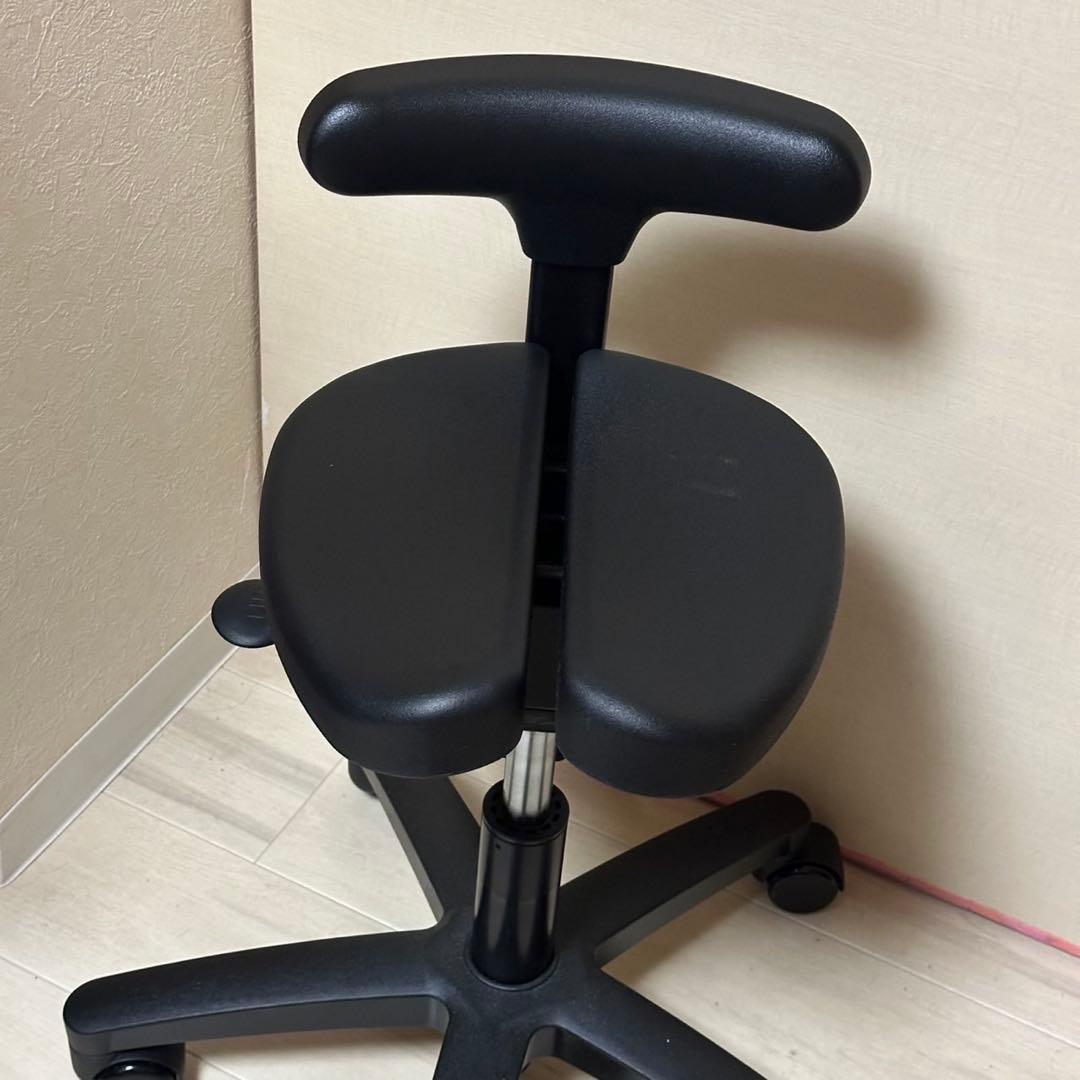 アーユルチェア オクトパス キャスタータイプ 座面回転 高さ調節 骨盤 姿勢
