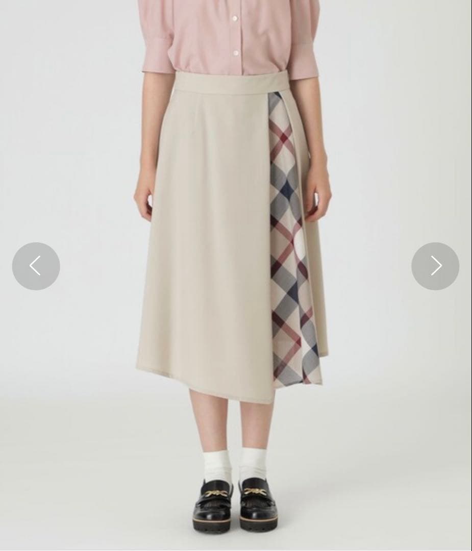 新品タグ付40サイズ♡バーバリーブルーレーベル クレストブリッジ　フレアスカート