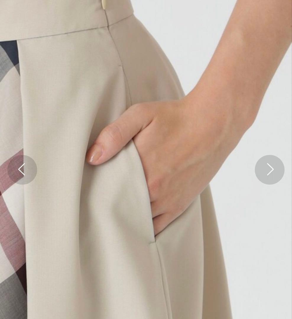 新品タグ付40サイズ♡バーバリーブルーレーベル クレストブリッジ　フレアスカート