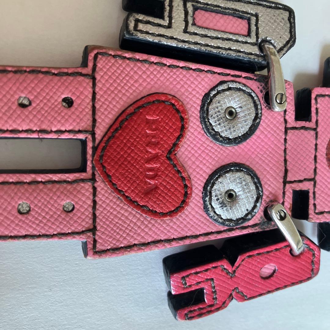 PRADA プラダ ロボット ロゴキーホルダー チャーム キーリング