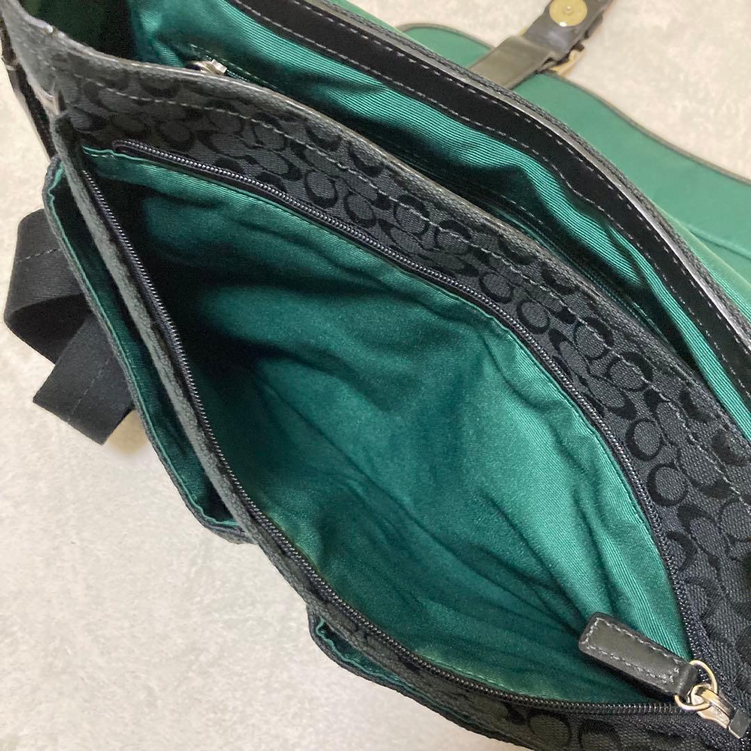 【極美品】コーチ シグネチャー斜め掛けショルダーバッグ メッセンジャーバッグ