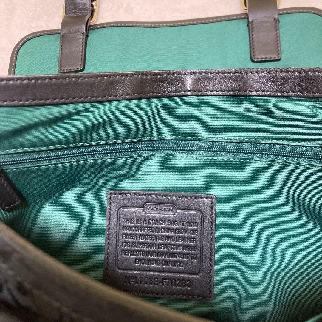 【極美品】コーチ シグネチャー斜め掛けショルダーバッグ メッセンジャーバッグ