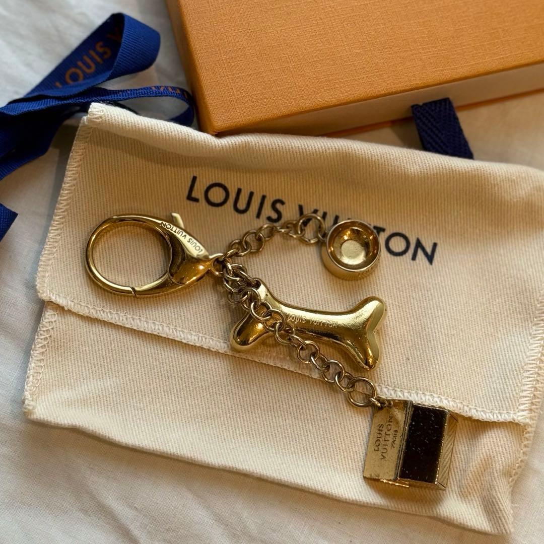 【貴重】Louis Vuitton ルイヴィトン キーホルダー 犬 ゴールド