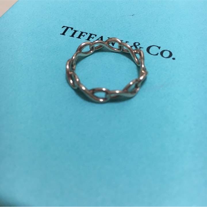 ティファニー 指輪