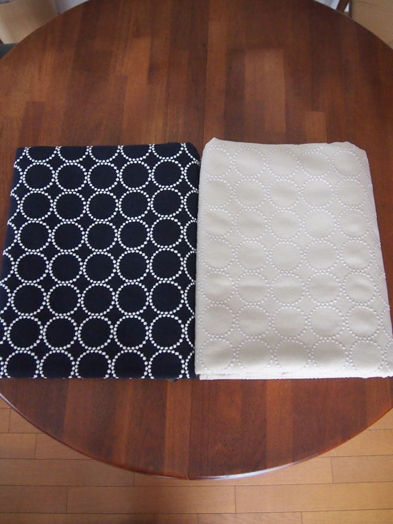 ミナペルホネン 秋田木工 剣持スツールE ナラ材 希少 タンバリン チェア 生地