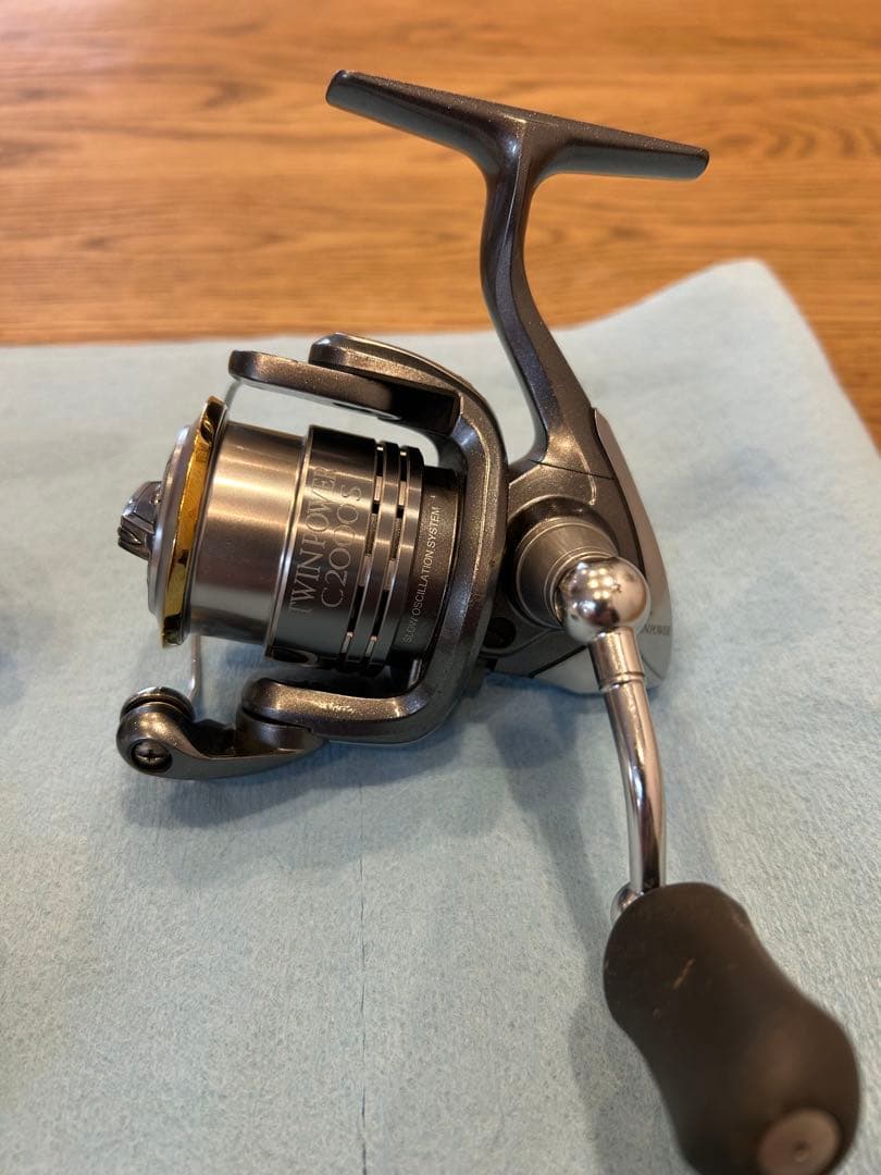 シマノ　08 ツインパワー　C2000Ｓ