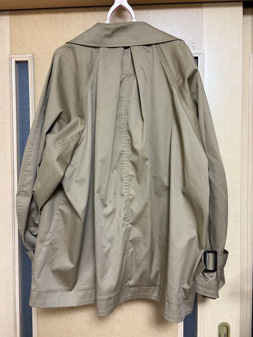 キャンディースリーブショートトレンチコート　アパートバイローリーズ