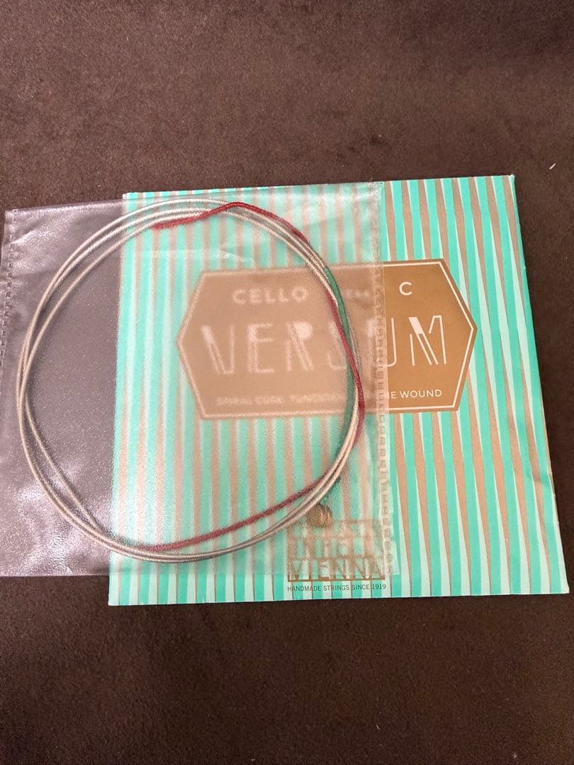 VERSUM Cello弦セット 4本セット（ADGC）