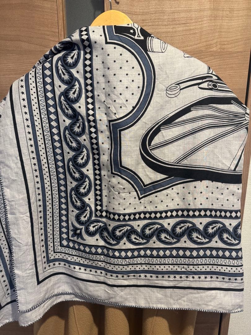 ろろ◾️美品◾️エルメス　カシシル　2024 四輪馬車の車輪