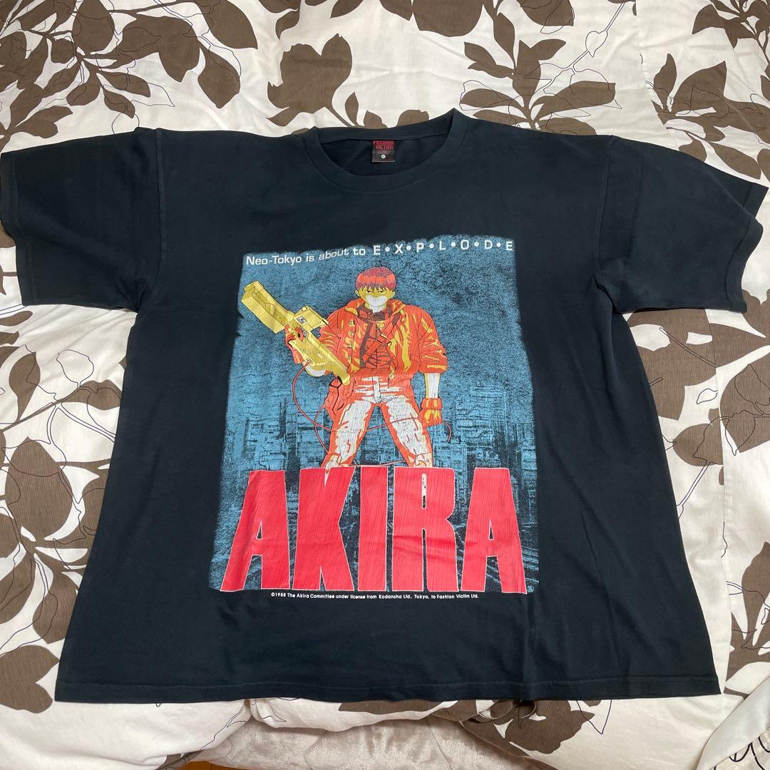 AKIRA アキラ ヴィンテージ加工　FASHION VICTIM