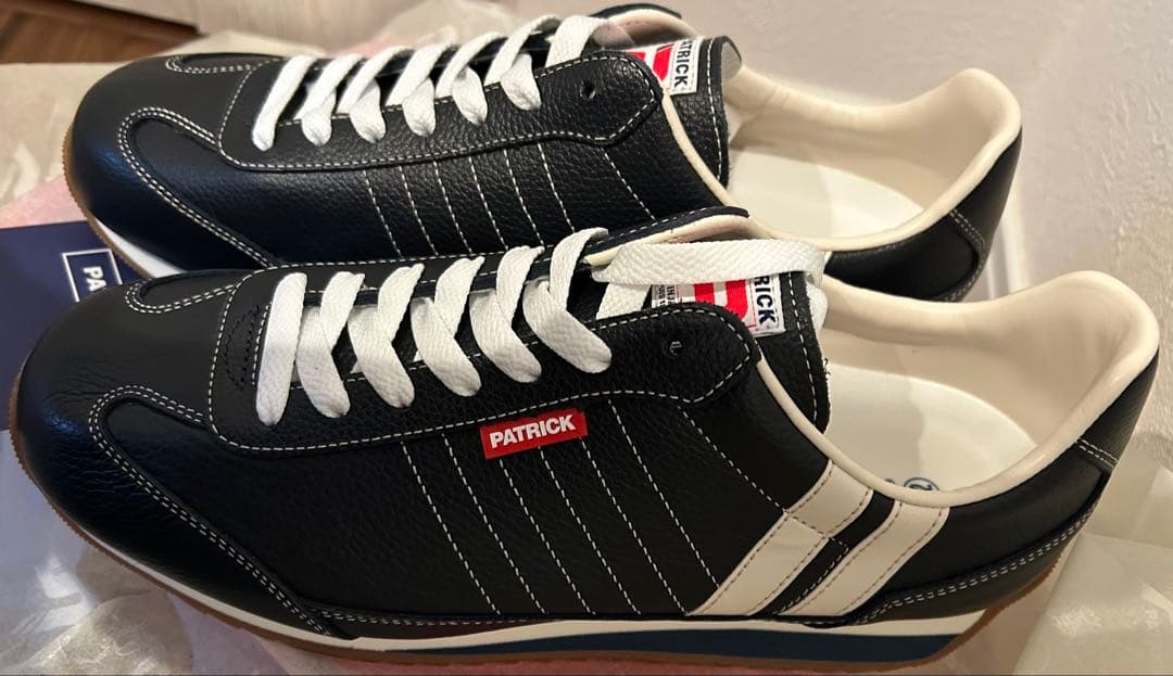 な*お様 格安スタート　新品　未使用　パトリック　スニーカー　マラソン　NVY