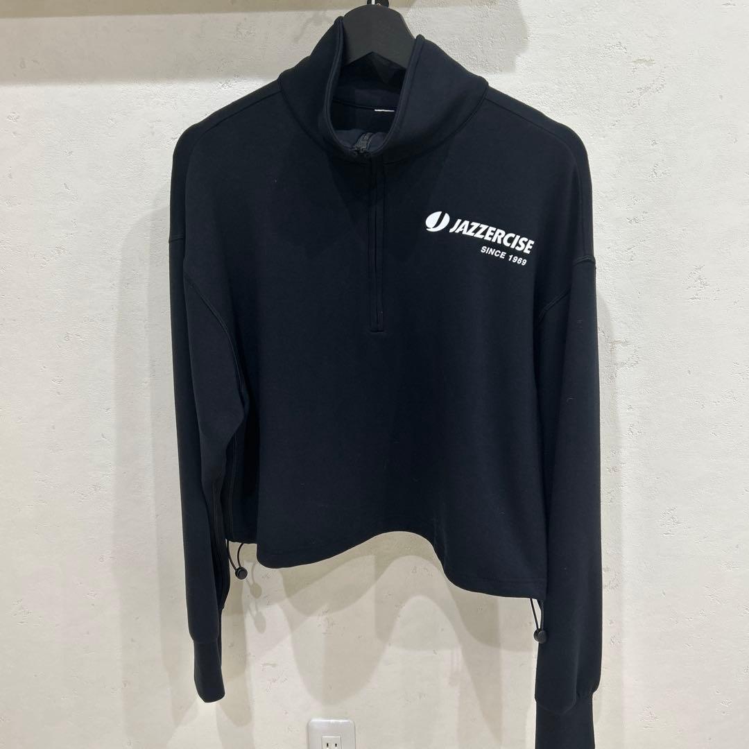 ジャザサイズ　黒ハーフジップジャケット