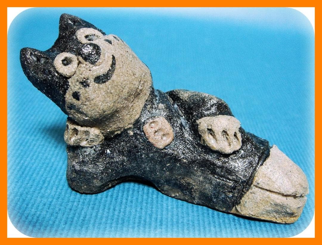 662『寝転んでいる のらくろ』陶器　/骨董品 古美術 アンティーク 古玩