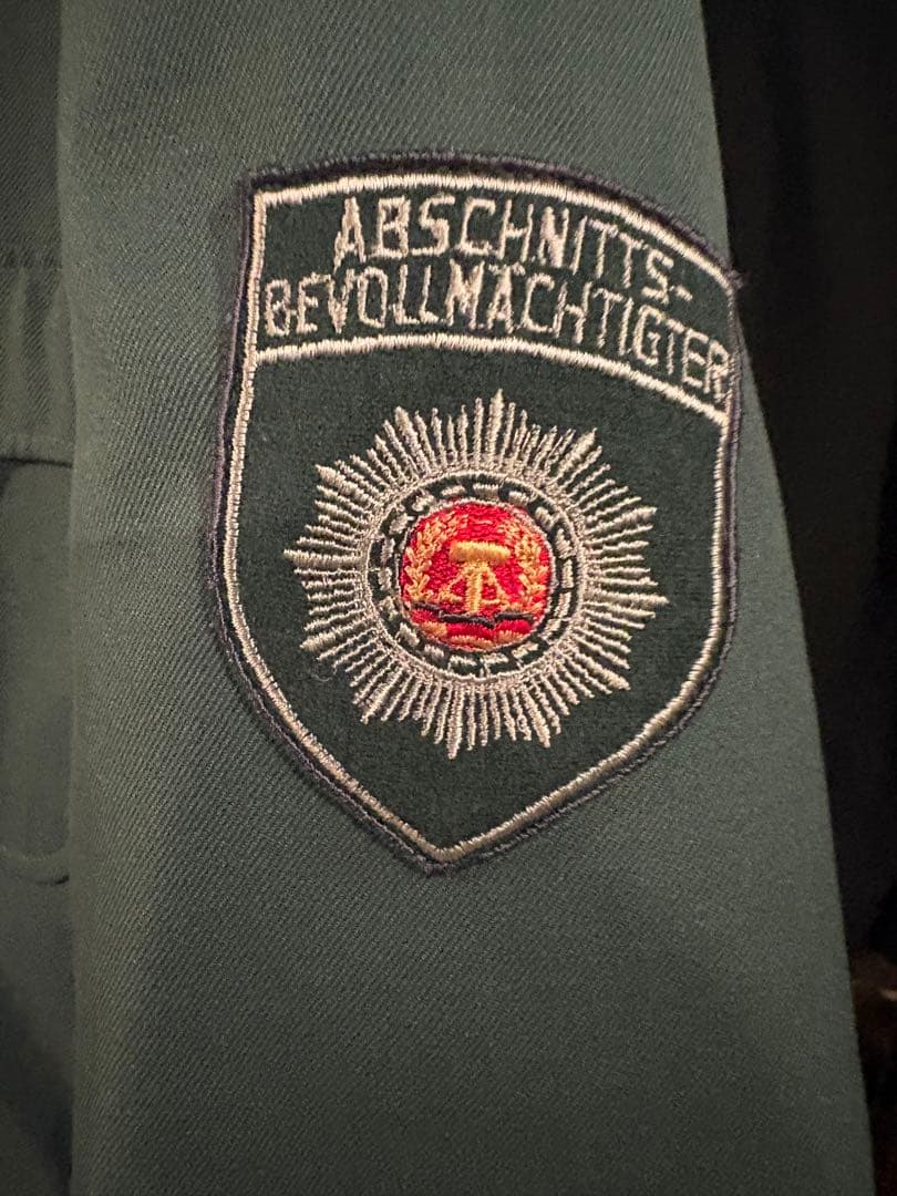 東ドイツ 人民警察 制服一式 実物