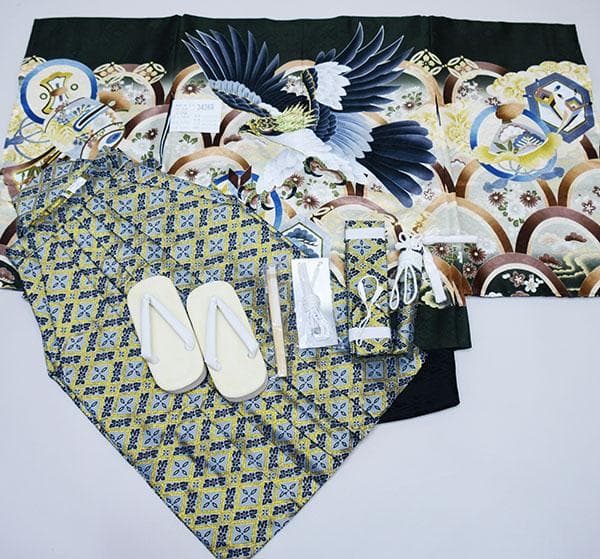 七五三 五歳 男児 羽織袴フルセット M寸 深緑色 鷹 袴変更可 NO34268