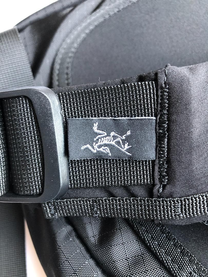 バッグ ARC'TERYX GRANVILLE 10 COURIER BAG