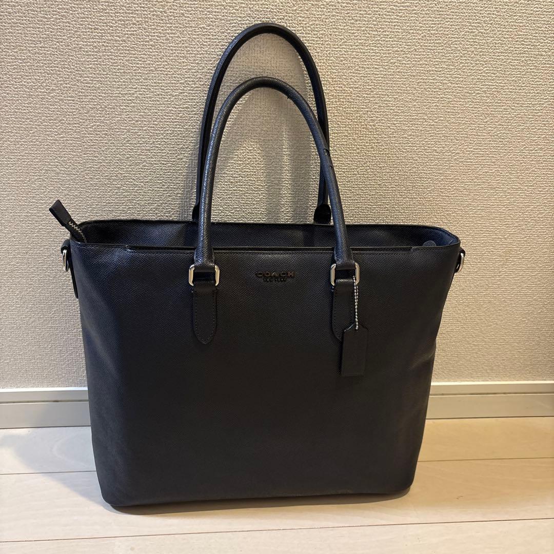 COACH ベケット ビジネス トート（ミッドナイト）