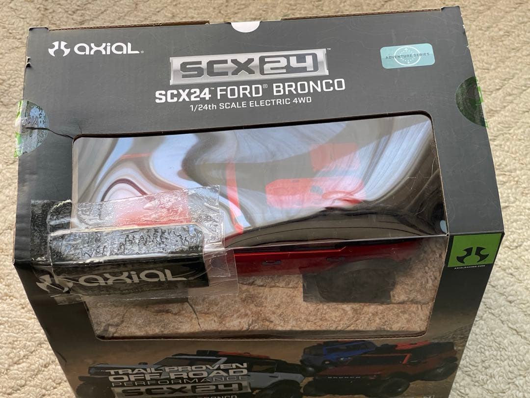 アキシャル1/24 SCX24 2021 フォード ブロンコ 4WD RTR 赤